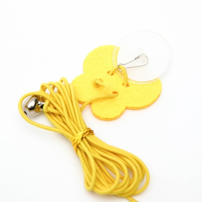 Дразнилка для кошек на креплении с бубенчиком Дразнилка для кошек на креплении с бубенчиком "Птичка" с кошачьей мятой