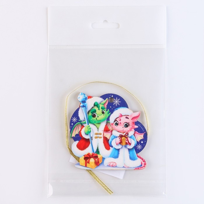 Ёлочная игрушка - подвеска деревянная «Новый год! Милые дракоши» Ёлочная игрушка - подвеска деревянная «Новый год! Милые дракоши»