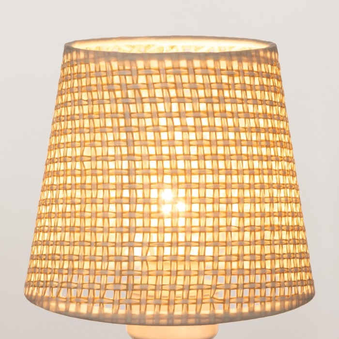 Абажур Абажур "Саржа" бежевый E14 14х14х12 см.