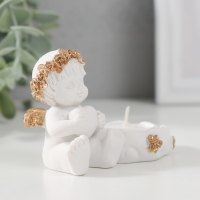 Подсвечник полистоун "Ангелочек с сердцем, в золотом венке" 6х5,3х8 см Подсвечник полистоун "Ангелочек с сердцем, в золотом венке" 6х5,3х8 см