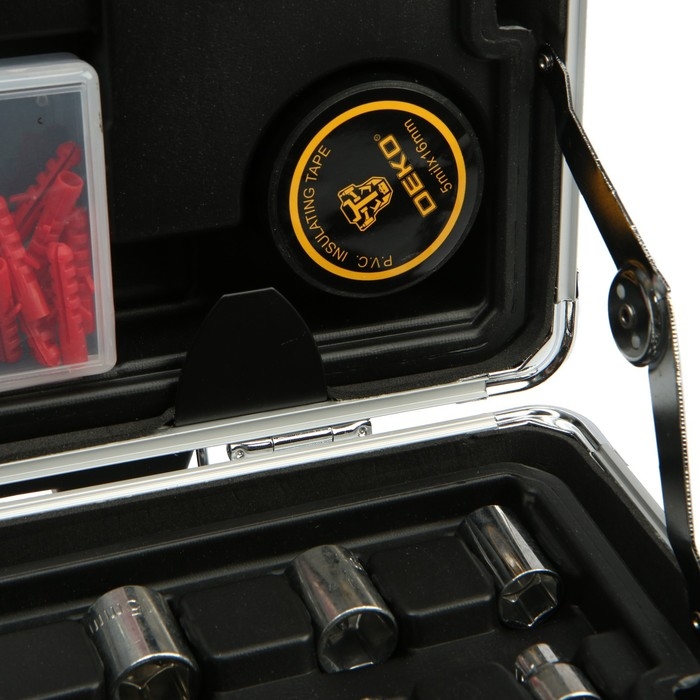 Набор инструментов для авто и дома DEKO DKMT187, металлический кейс, 187 предметов Набор инструментов для авто и дома DEKO DKMT187, металлический кейс, 187 предметов