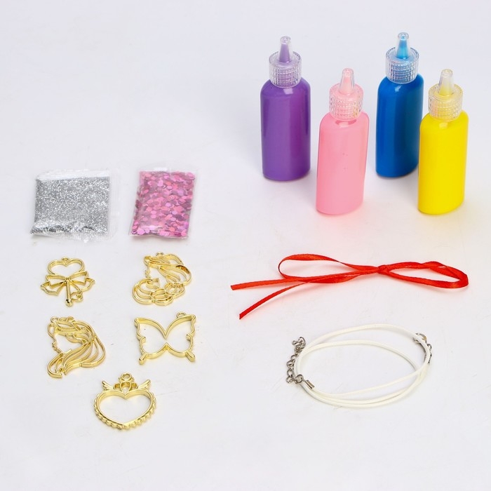 Набор для творчества &laquo;Раскрась витражики. Принцессы&raquo; 5 форм