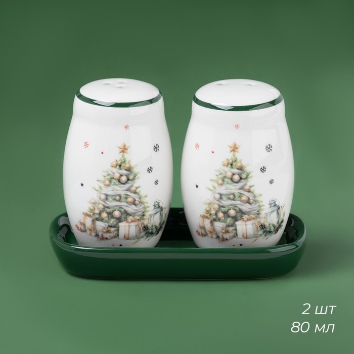 Новогодний набор для специй Доляна &laquo;Приближение чуда&raquo;, 3 предмета: солонка 80 мл, перечница 80 мл, подставка, керамика, цвет белый