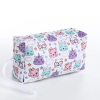 Косметичка на молнии, цвет белый/разноцветный Косметичка на молнии, цвет белый/разноцветный