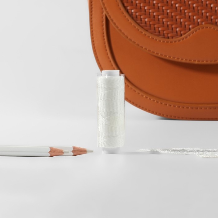 Нитки вощёные, круглые, 300D/3, 0,35 мм, 60 &plusmn; 2 м, цвет белый