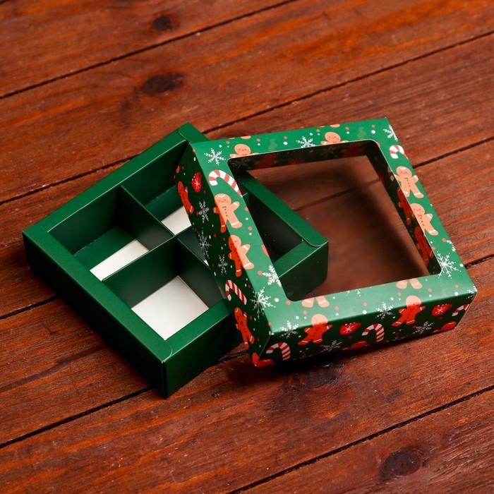 Новый год. Коробка под 4 конфеты, 12,6 х 12,6 х 3,5 "Имбирный пряник" , кондитерская упаковка