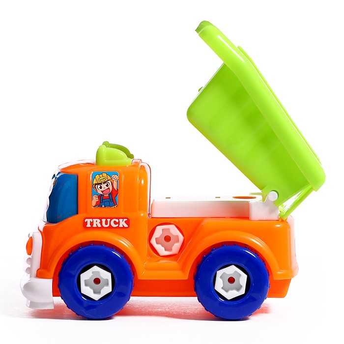 Конструктор винтовой &laquo;Эвакуатор с машинкой&raquo;, с отвёрткой и насадкой + знаки