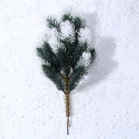 Декор «Ветвь заснеженной ели» Декор «Ветвь заснеженной ели»