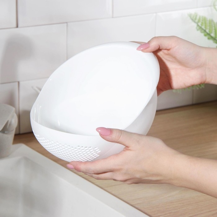 Дуршлаг кухонный Доляна &laquo;Радуга&raquo;, 22&times;16,5&times;12 см, цвет МИКС