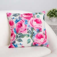 Наволочка декоративная Этель &laquo;Цветы&raquo; 40х40 см, 100% п/э