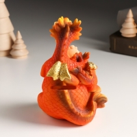 Копилка полистоун "Дракон с малышом, с золотыми монетами" 10,2х8,8х14 см Копилка полистоун "Дракон с малышом, с золотыми монетами" 10,2х8,8х14 см