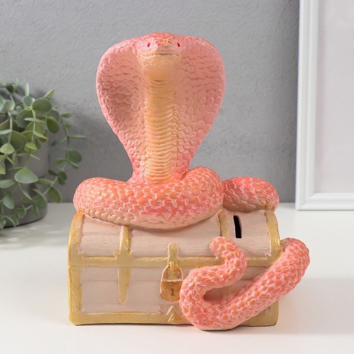 Копилка Копилка"КОБРА НА СУНДУКЕ " 20 х 17 х 12 см.