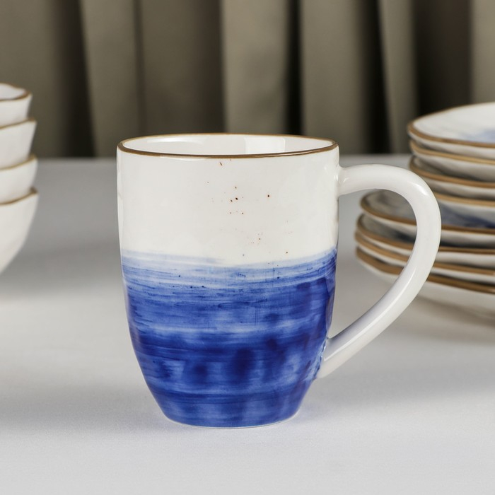 Набор фарфоровой посуды Доляна &laquo;Космос&raquo;, 16 предметов: 4 тарелки d=21 см, 4 тарелки d=27,5 см, 4 миски d=13 см, 4 кружки 400 мл, цвет синий