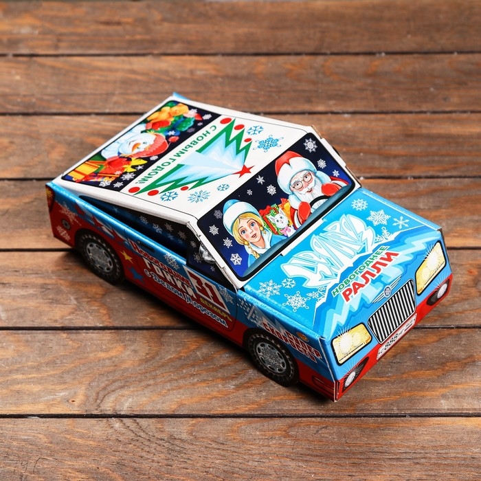 Новый год. Подарочная коробка Новый год. Подарочная коробка "Новогодние гонки" 11,3 х 31,5 х 13,3 см.