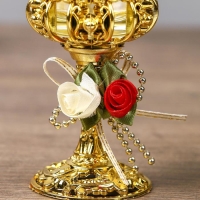 Подсвечник пластик, стекло на 1 свечу "Розочки" бокал на ножке золото 13х6х6 см Подсвечник пластик, стекло на 1 свечу "Розочки" бокал на ножке золото 13х6х6 см