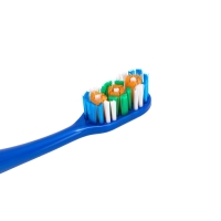 Зубная щетка с мягкой щетиной 360&deg;