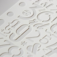 Трафарет пластик "Цифры и знаки" 13х14 см Трафарет пластик "Цифры и знаки" 13х14 см