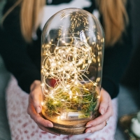 Гирлянда &laquo;Нить&raquo; 5 м роса, IP65, серебристая нить, 50 LED, 8 режимов, батарейки AAх3 (нет в комплекте), свечение тёплое белое