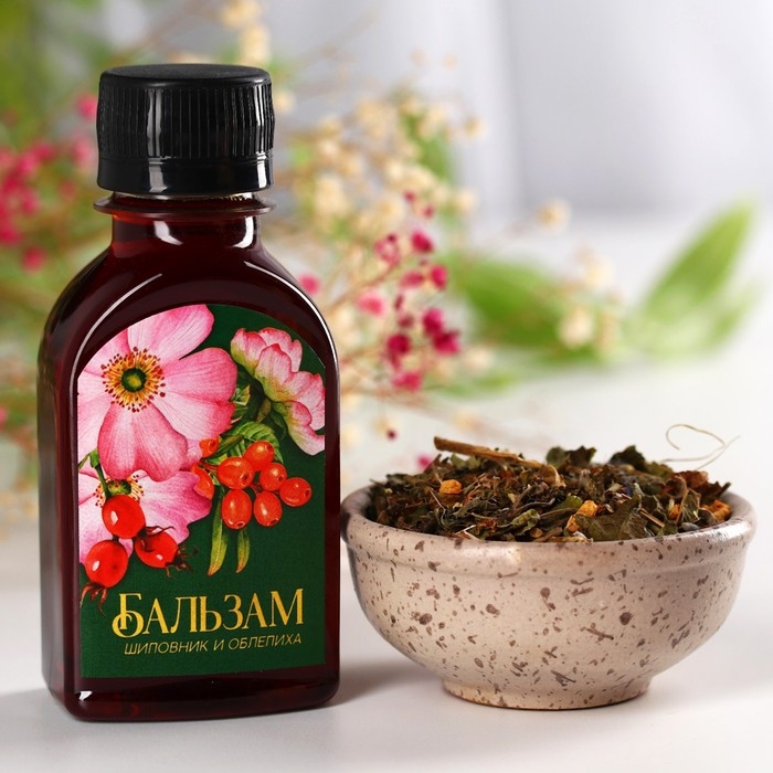Подарочный набор &laquo;Счастья и благополучия&raquo;: чай травяной 20 г., бальзам с шиповником и облепихой 100 мл.
