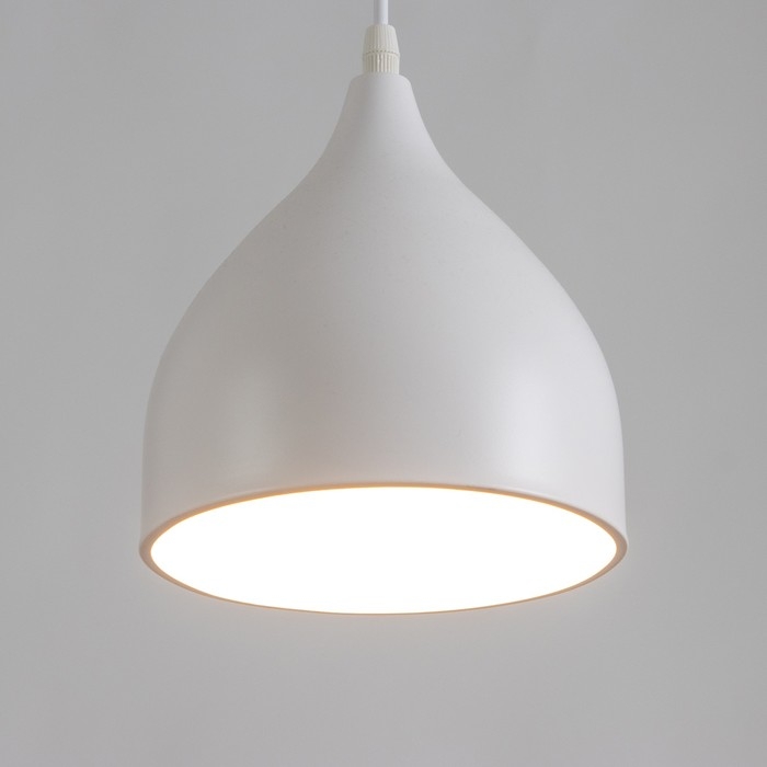 Светильник Светильник "Капля" Е27 40Вт белый 17х17х100 см