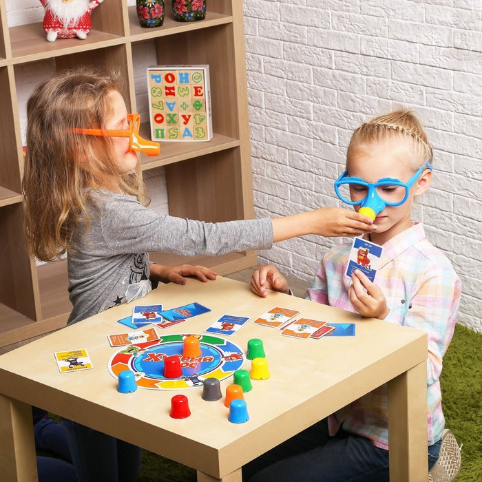 Настольная игра &laquo;Хитрый нос&raquo;, с карточками, 2-4 игрока, 6+