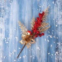 Декор "Новогодняя грация" ягодки, 30х10 см, красно-золотой Декор "Новогодняя грация" ягодки, 30х10 см, красно-золотой