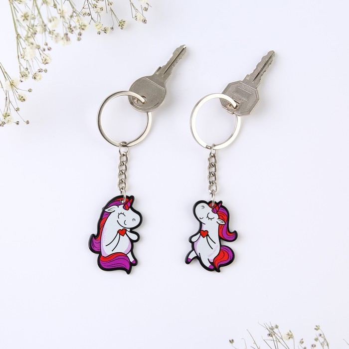 Брелок для ключей парный &laquo;Тому, кого очень люблю&raquo;, акриловый, 13,3 х 8