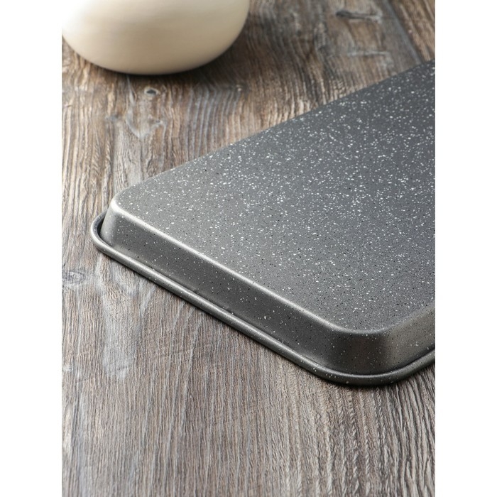 Противень Magistro Gourmet Range, 39,5×26,8×2,6 см, толщина 0,6 мм, антипригарное покрытие, цвет серый Противень Magistro Gourmet Range, 39,5×26,8×2,6 см, толщина 0,6 мм, антипригарное покрытие, цвет серый