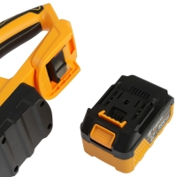 Кусторез аккумуляторный DEKO DKBC51, 20 В, 4 Ач, Li-lon, 510 мм, 1400 ход/мин, рез 14 мм Кусторез аккумуляторный DEKO DKBC51, 20 В, 4 Ач, Li-lon, 510 мм, 1400 ход/мин, рез 14 мм