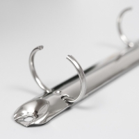 Зажим кольцевой металл четыре кольца внут.диаметр 2,5 см А4 Зажим кольцевой металл четыре кольца внут.диаметр 2,5 см А4