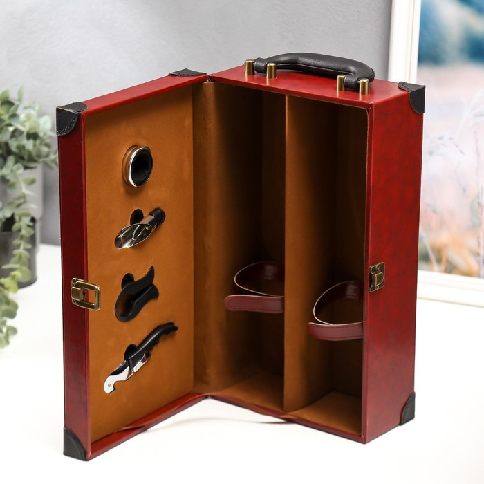 Шкатулка дерево, кожзам под бутылку Шкатулка дерево, кожзам под бутылку "Бордо" 4 предмета 35,5х20х12 см