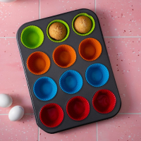 Форма для выпечки Доляна &laquo;Силикон плюс&raquo;, 35&times;26,5&times;2,5 см, 12 ячеек, силиконовые вкладки, антипригарное покрытие, цвет формочек МИКС