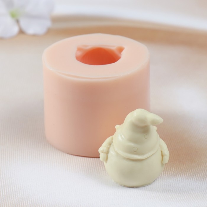 Молд силиконовый "Гном" (издел. 4х3,5х4,5 см)