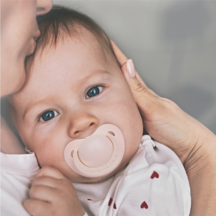 Соска - пустышка силиконовая ортодонтическая, от 0 мес., цвет бежевый Соска - пустышка силиконовая ортодонтическая, от 0 мес., цвет бежевый
