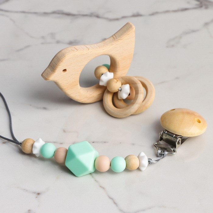 Подарочный набор: Держатель для соски и прорезыватель, мятный, Крошка Я Подарочный набор: Держатель для соски и прорезыватель, мятный, Крошка Я