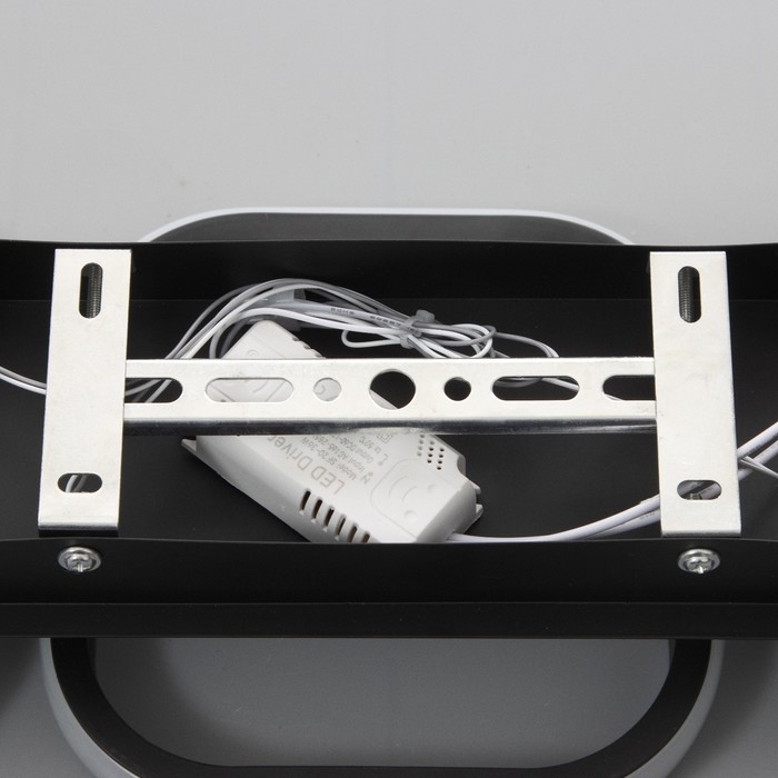 Светильник Светильник "Квадро" LED 33Вт 6000К черный 52,5х17х7 см