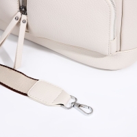 Сумка-тоут на молнии, 3 наружных кармана, цвет молочный Сумка-тоут на молнии, 3 наружных кармана, цвет молочный