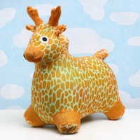 Игрушка - прыгун детская "Олень" резиновая надувная, 50х27см, в чехле, коричневый Игрушка - прыгун детская "Олень" резиновая надувная, 50х27см, в чехле, коричневый