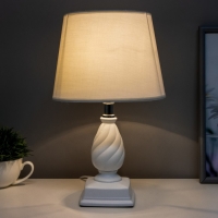 Лампа настольная "Шанталь" 1хЕ14 40Вт белый 20х20х30 см RISALUX