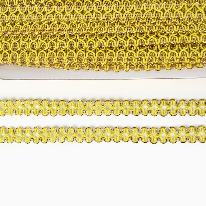 Тесьма жёлтая, с золотом по краю, 1,5 см, по 50 м