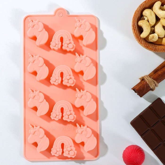 Форма для шоколада Доляна «Сказка», силикон, 22×10,7×1,5 см, 12 ячеек, цвет МИКС Форма для шоколада Доляна «Сказка», силикон, 22×10,7×1,5 см, 12 ячеек, цвет МИКС