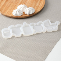 Силиконовый молд для леденцов и шоколада &laquo;Детский набор&raquo;, коляска 7&times;6,7 см, боди 6&times;5,5 см, гиря 4,5&times;3,2 см, бутыль 7&times;3,5 см, цвет прозрачный