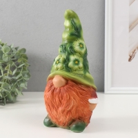 Фигурка "Гном Сканди" высота 22,5 см, ширина 9,5 см, длина 11,5 см.