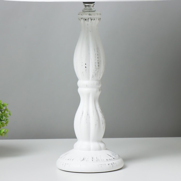 Лампа настольная 16628/1WT E14 40Вт белый 25х25х48 см RISALUX