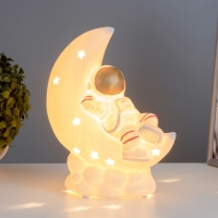 Настольная лампа "Космонавт" Е14 40Вт белый 11х20х25 см