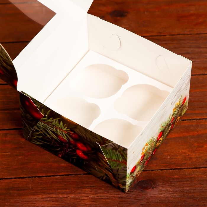 Новый год. Коробка для 4 капкейка с окном "Вперед за мечтой!", 16 х 16 х 10 см, упаковка