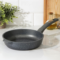 Сковорода &laquo;Гранит&raquo;, d=24 см, пластиковая ручка, антипригарное покрытие, цвет серый