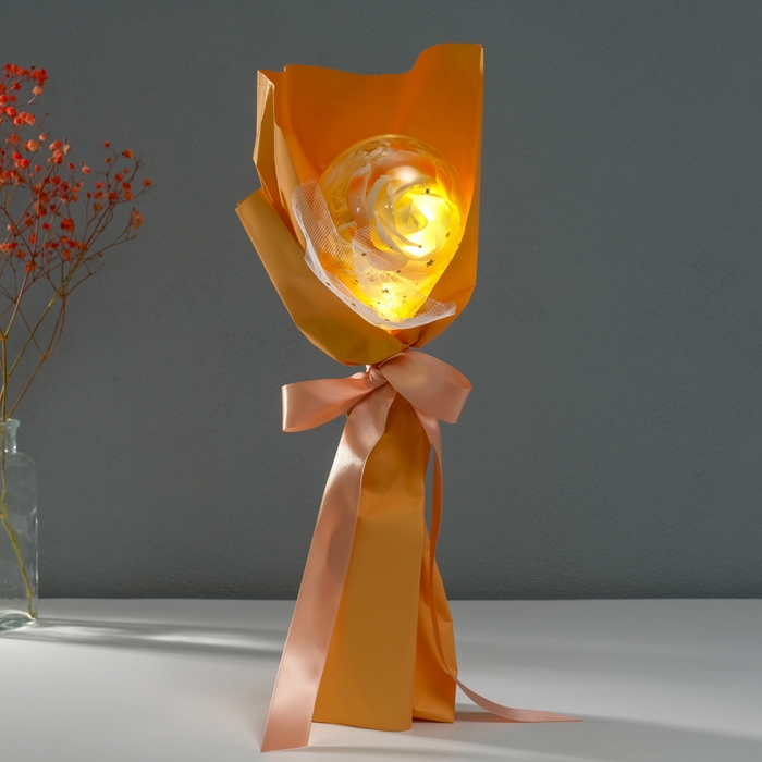 Букет из мыльных лепестков Букет из мыльных лепестков "Роза в шарике" оранж 8,5х8,5х36 см