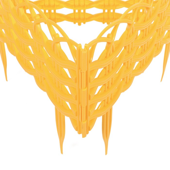 Ограждение декоративное, 25 &times; 300 см, 8 секций, пластик, жёлтое &laquo;Ивушка&raquo;