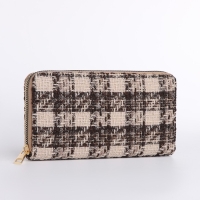 Кошелёк женский на молнии, цвет коричневый Кошелёк женский на молнии, цвет коричневый